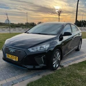 רכבים למכירה - אפריקאר - רכבים קניה • מכירה • טרייד-אין